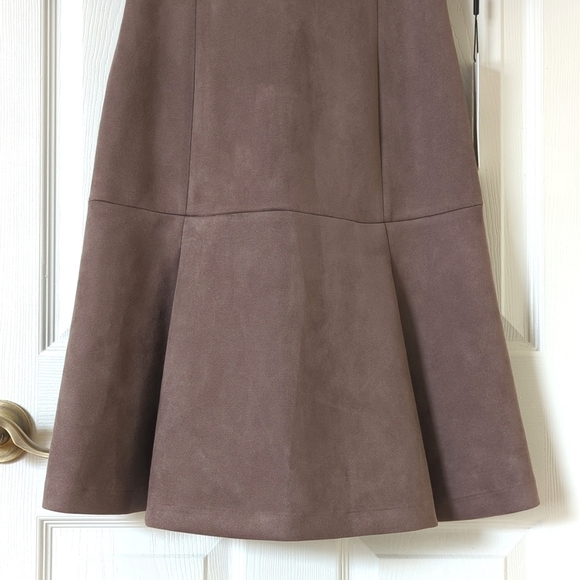 Calvin Klein Faux Suede Round Neck Short Sleeve Pleated A-Line Mini Dress Gray 6 - Picture 8 of 13